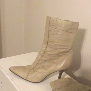 C exam mid lengthy pointed toe boots